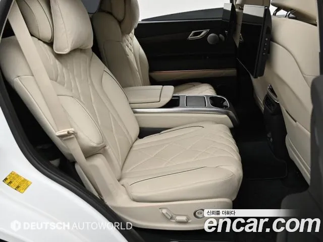 Genesis GV80 2.5T Бензин AWD — Фото автомобиля 12