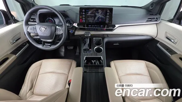 Toyota Sienna Generation 4 — Фото автомобиля 7