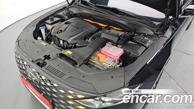 Hyundai Grandeur Grandeur (New) Hybrid — Фото автомобиля 9