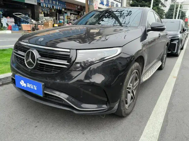 Фотография автомобиля — Mercedes-Benz EQC