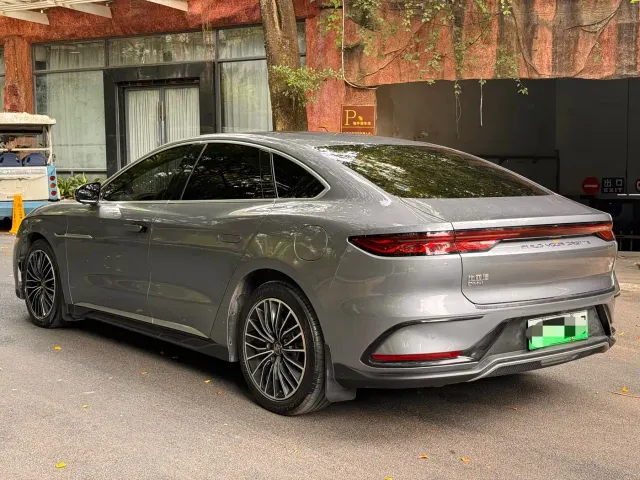 BYD Han — Фото автомобиля 8