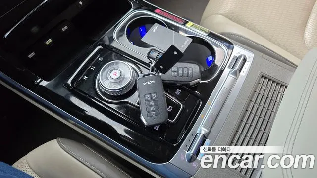 Kia Canival Carnival 4 поколение Бензин 7 мест Hi-Limousine — Фото автомобиля 9