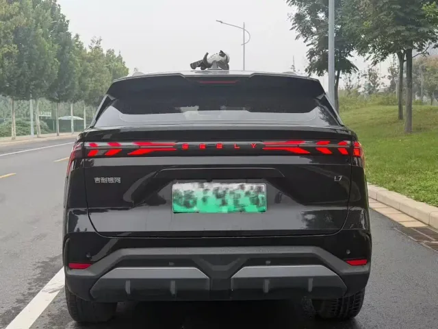 Geely Galaxy L7 — Фото автомобиля 9