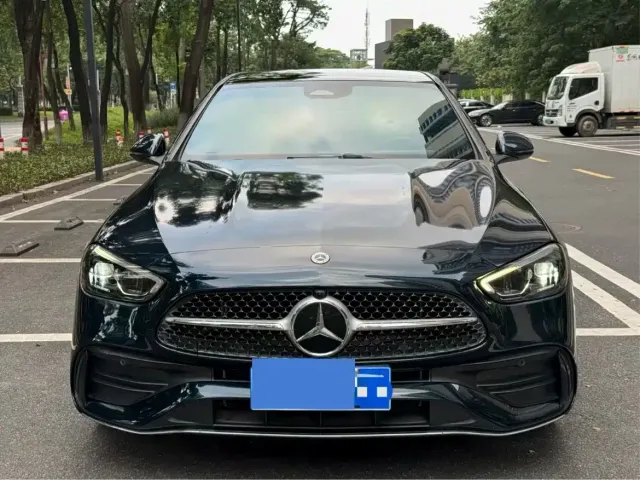 Mercedes-Benz C-Class — Фото автомобиля 2