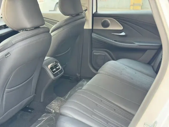 Chery Fulwin A8 — Фото автомобиля 6