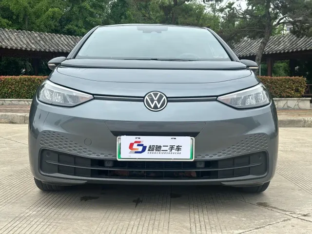 Volkswagen ID.3 — Фото автомобиля 2