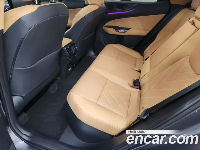 Lexus NX Generation 2 — Фото автомобиля 11