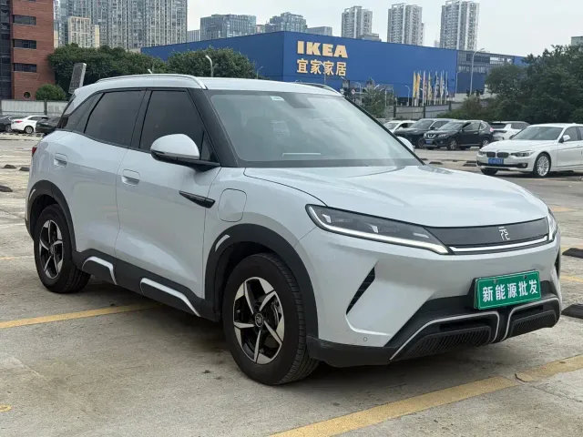 BYD Yuan UP — Фото автомобиля 3