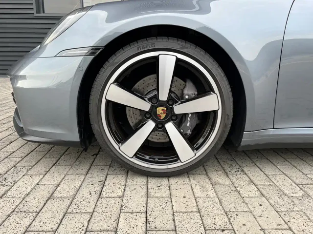 Porsche 911 — Фото автомобиля 17