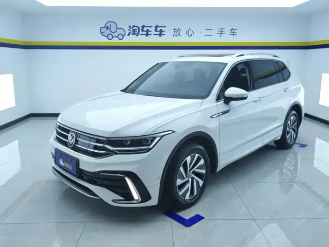 Фотография автомобиля — Volkswagen Tiguan L PHEV