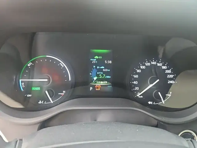 Toyota Sienna — Фото автомобиля 3