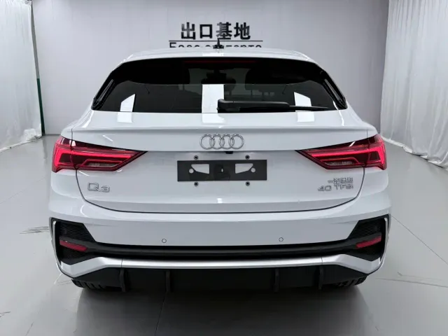 Audi Q3 Sportback — Фото автомобиля 5