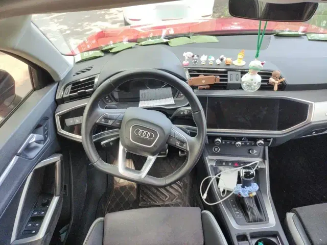 Audi Q3 — Фото автомобиля 2
