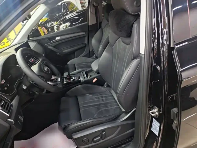 Audi Q5L — Фото автомобиля 14