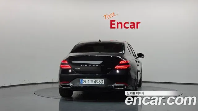 Genesis G70 — Фото автомобиля 4