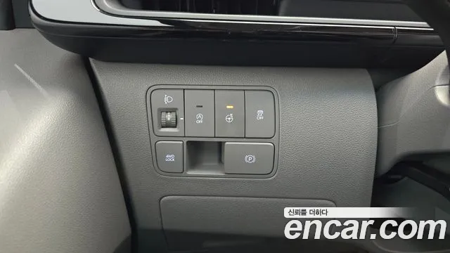Hyundai Staria Staria 4WD Lounge 9 мест — Фото автомобиля 16