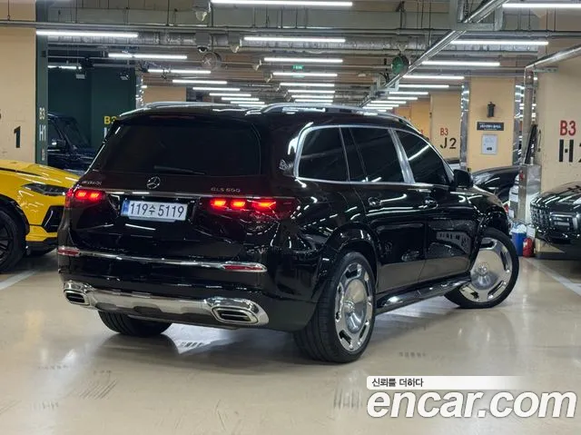 Mercedes-Benz GLS-Class — Фото автомобиля 2
