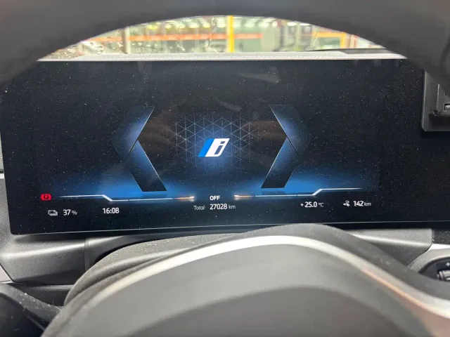 BMW i3 — Фото автомобиля 4