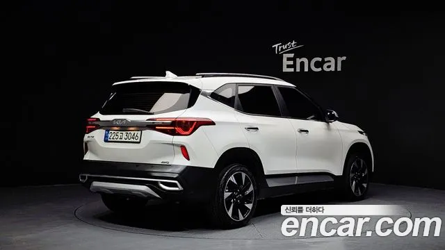 Kia Seltos Seltos Бензин 1.6 Turbo 4WD — Фото автомобиля 2