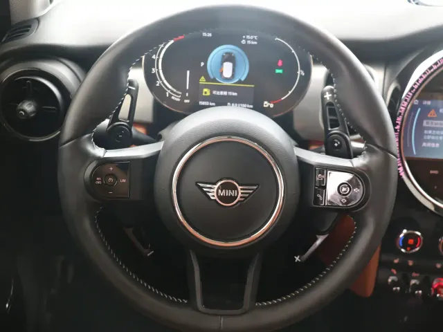 MINI Hatch — Фото автомобиля 13