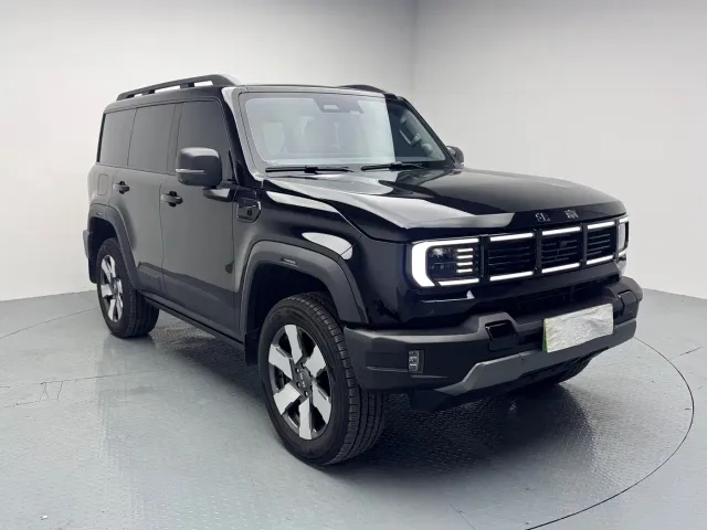 BAIC BJ40 — Фото автомобиля 3
