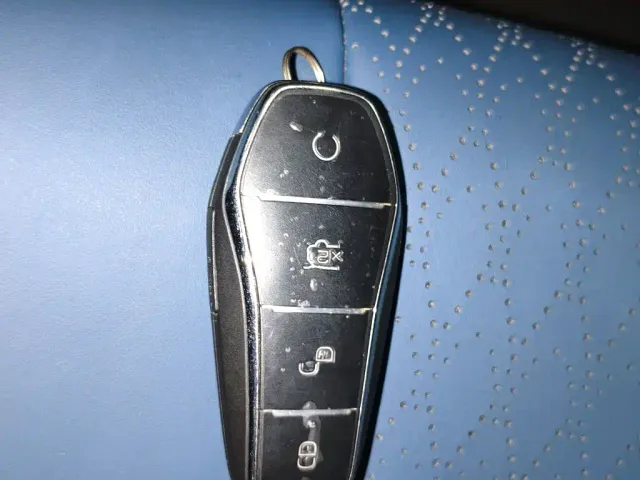 BYD Dolphin — Фото автомобиля 8