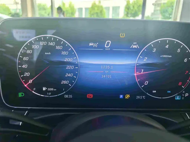 Mercedes-Benz C-Class — Фото автомобиля 12