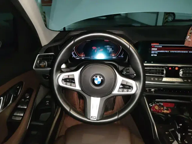BMW 3 Series — Фото автомобиля 11