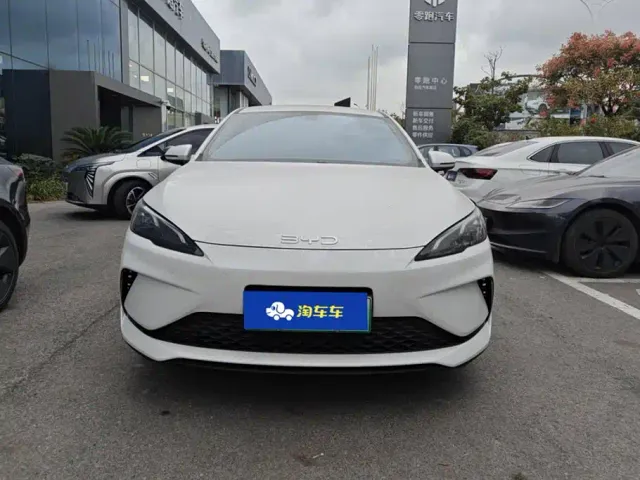 BYD Seal 05 DM-i — Фото автомобиля 2