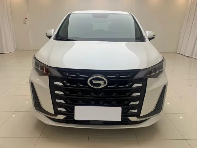 GAC Trumpchi M6 — Фото автомобиля 2