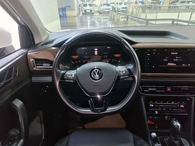 Volkswagen Tharu — Фото автомобиля 10