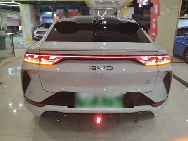 BYD Song L EV — Фото автомобиля 5