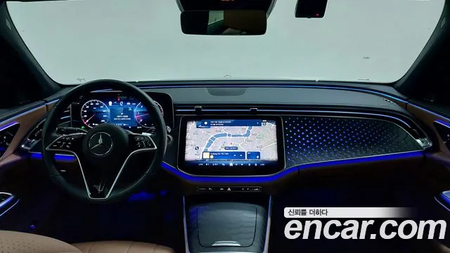Mercedes-Benz E-Class — Фото автомобиля 7