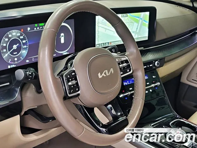 Kia Carnival Generation 4 — Фото автомобиля 11