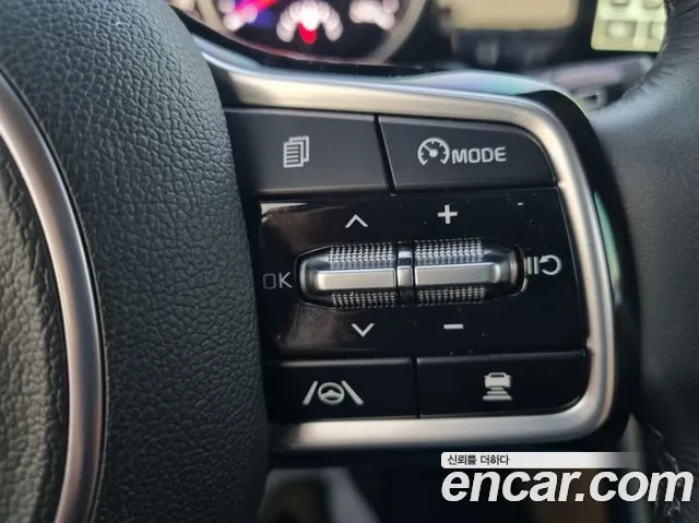 Kia Canival Carnival 4 поколение Дизель 9 мест Prestige — Фото автомобиля 15