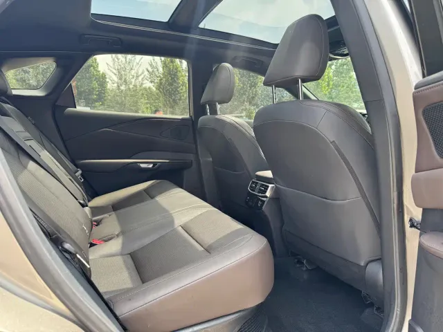 Lexus RX — Фото автомобиля 16