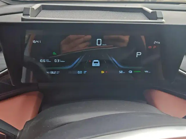 Geely Galaxy L6 — Фото автомобиля 14