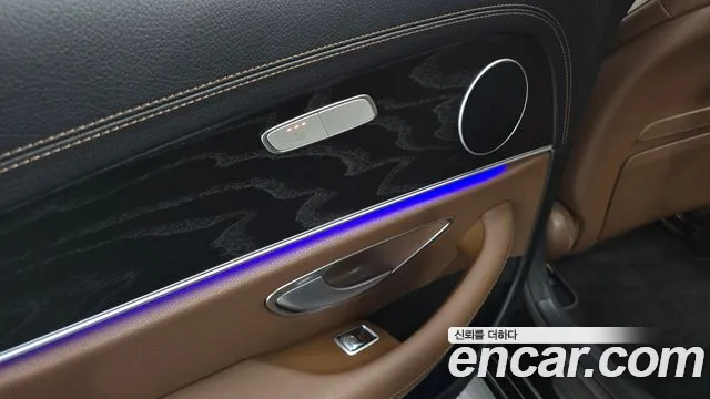 Mercedes-Benz E-Class W213 — Фото автомобиля 18