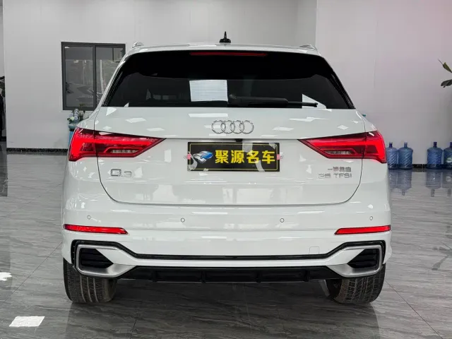 Audi Q3 — Фото автомобиля 8