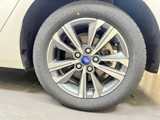 Ford Escort — Фото автомобиля 17