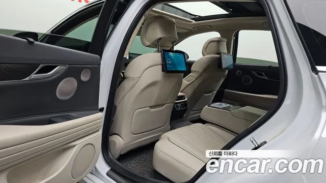 Genesis G80 Бензин 3.5 турбо AWD — Фото автомобиля 11
