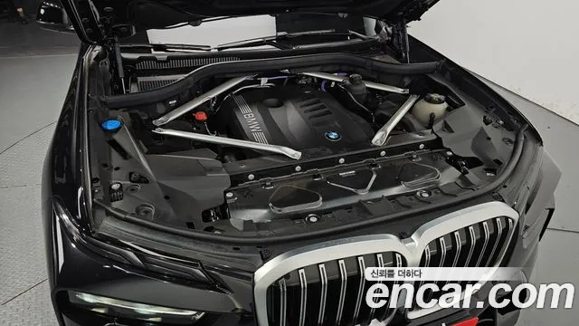 BMW X7 — Фото автомобиля 6