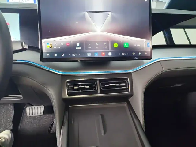 BYD Song L DM-i — Фото автомобиля 12