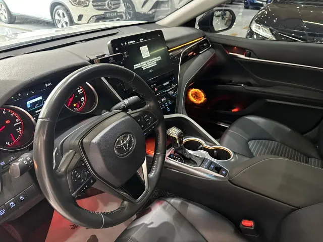 Toyota Camry — Фото автомобиля 5