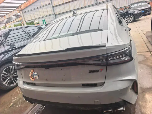 Chery Arrizo 8 — Фото автомобиля 9