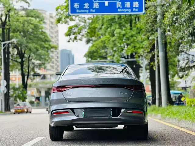 BYD Qin PLUS — Фото автомобиля 5