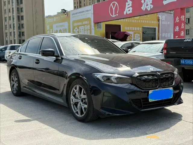 BMW i3 — Фото автомобиля 3