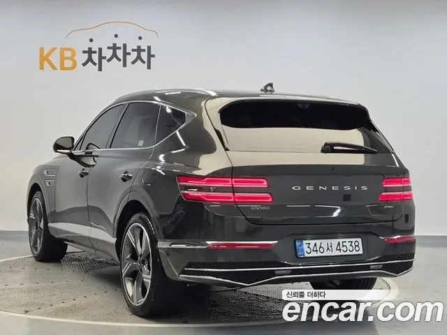 Genesis GV80 — Фото автомобиля 2