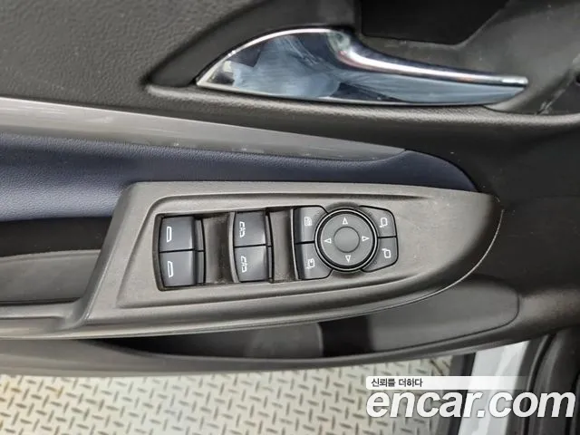 Chevrolet Bolt EUV — Фото автомобиля 16