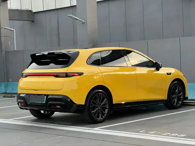 Leapmotor Lafa 5 — Фото автомобиля 6